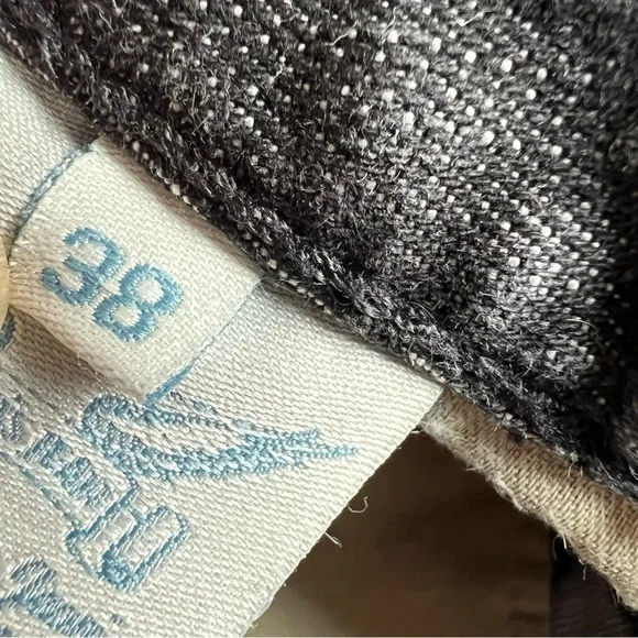 Robin's Jean Men's Raw Denim Straight Leg Black Jeans with Studs, size 38